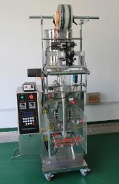 ●液體包裝機●各類液體均可包裝！